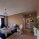 Apartment Homey Vacaresti *