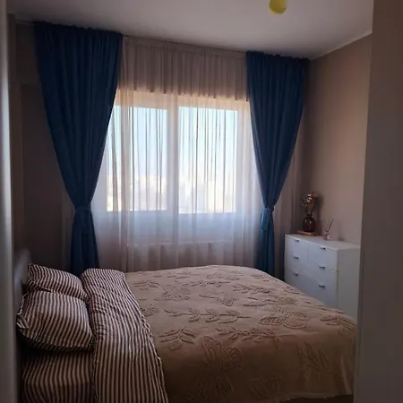 Apartment Homey Vacaresti *