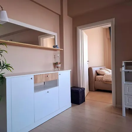 Homey Vacaresti * Bukarest